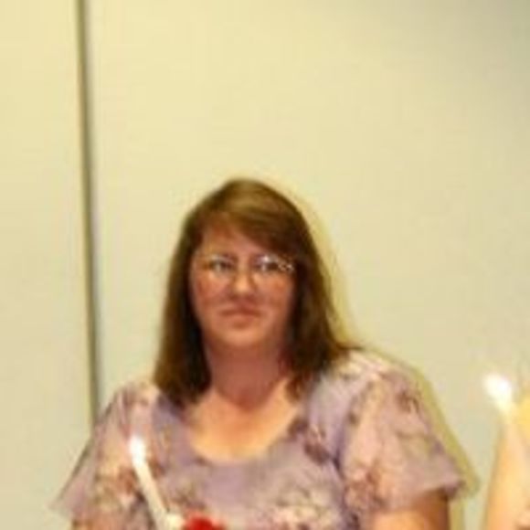 Meet your Posher, Lisa - Picture 1 of 1